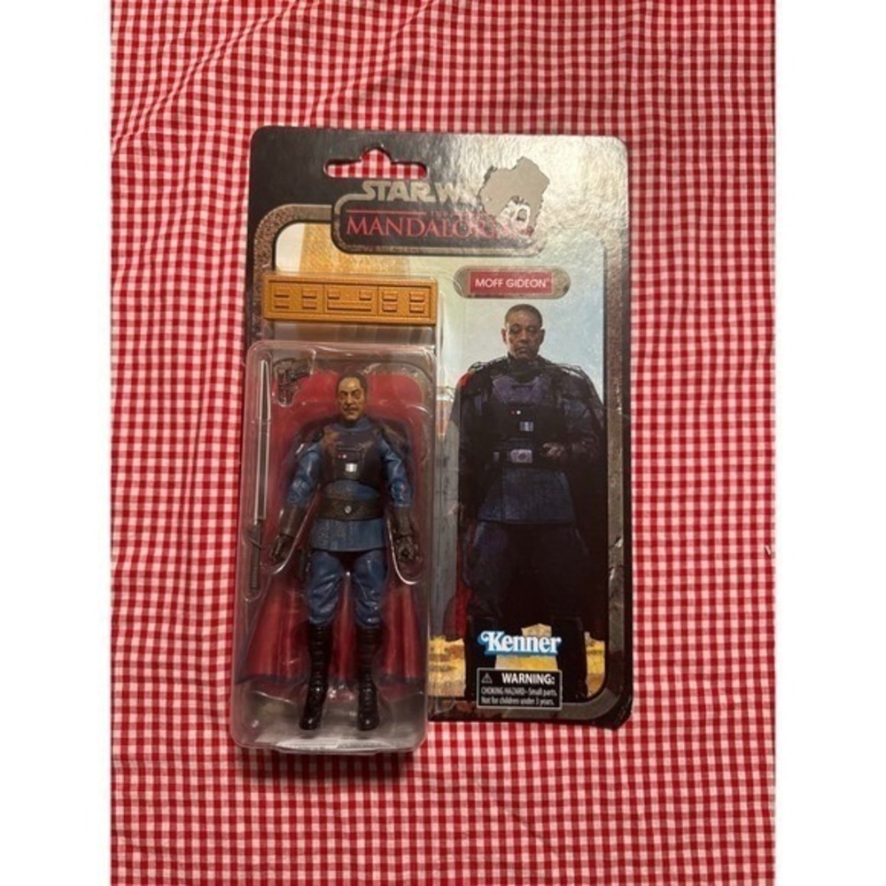 Star Wars The Mandalorian Moff Gideon Kenner Action Figure Collection F2894